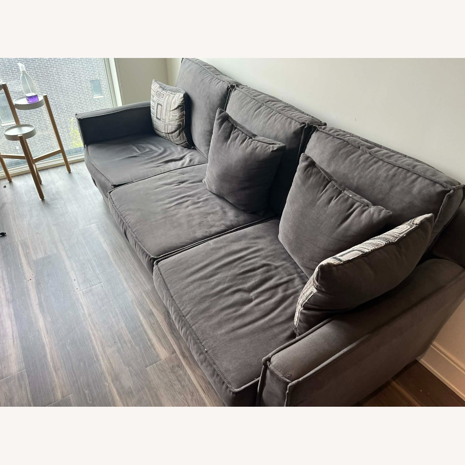 Bob's Discount Furniture Jessie 3+ Seater Sofa - image-2