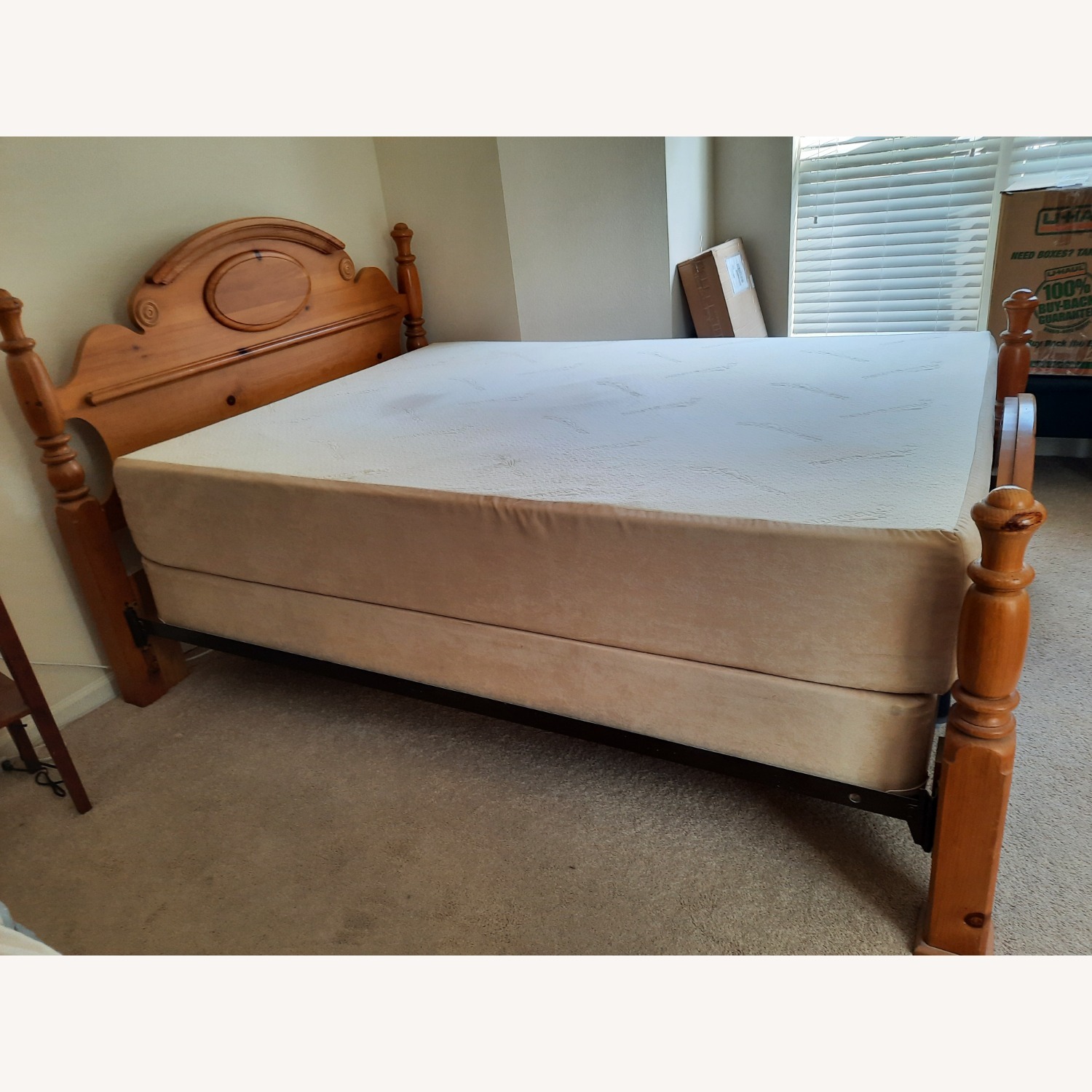 Solid Pine Wood Queen/Full Bed - image-2