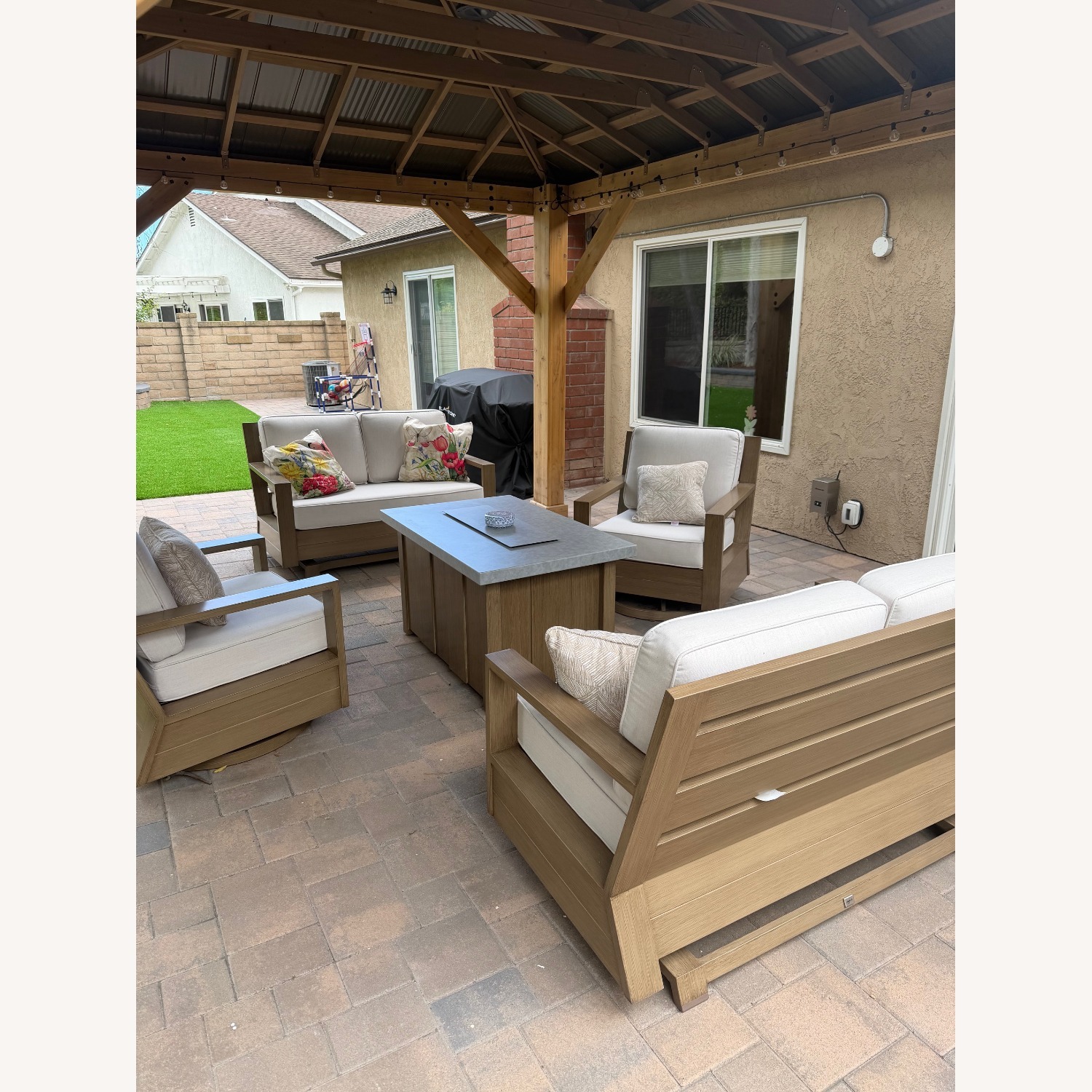 Agio Valmar 5-piece Outdoor Patio Furniture Set - image-2