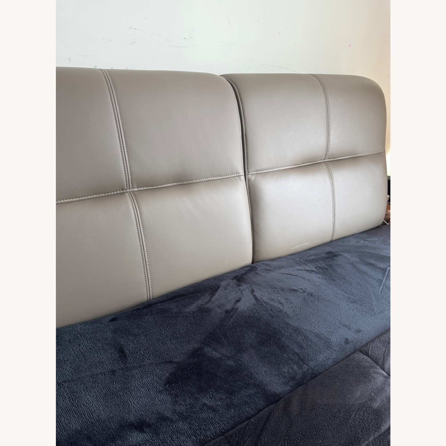 Derucci Queen Size Bed - image-5
