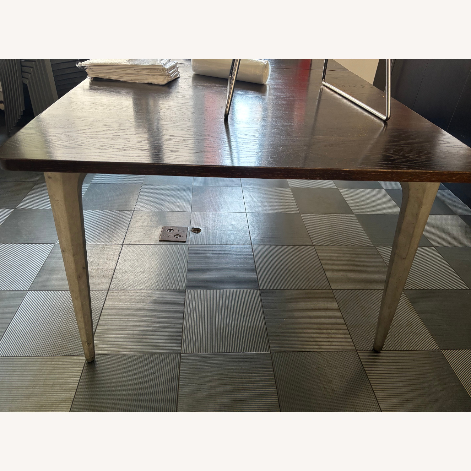 Dark Brown Wood Dining Table W Sculpted Legs - image-3