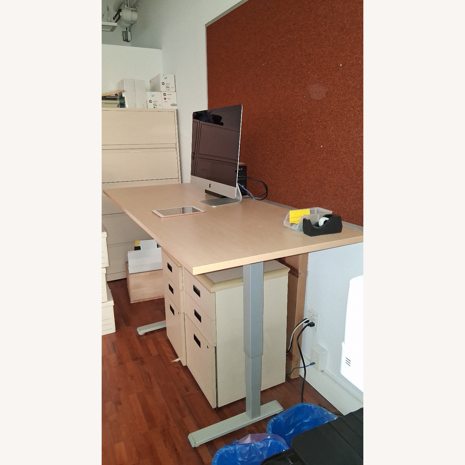 Humanscale Float Hydraulic Adjustable Desk - image-3