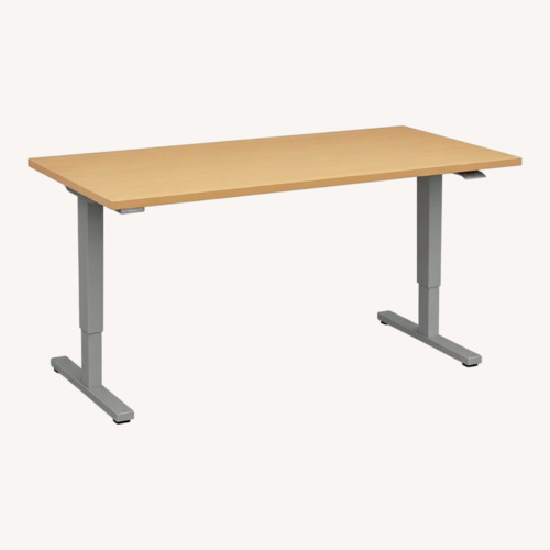 Used Humanscale Float Hydraulic Adjustable Desk for sale on AptDeco