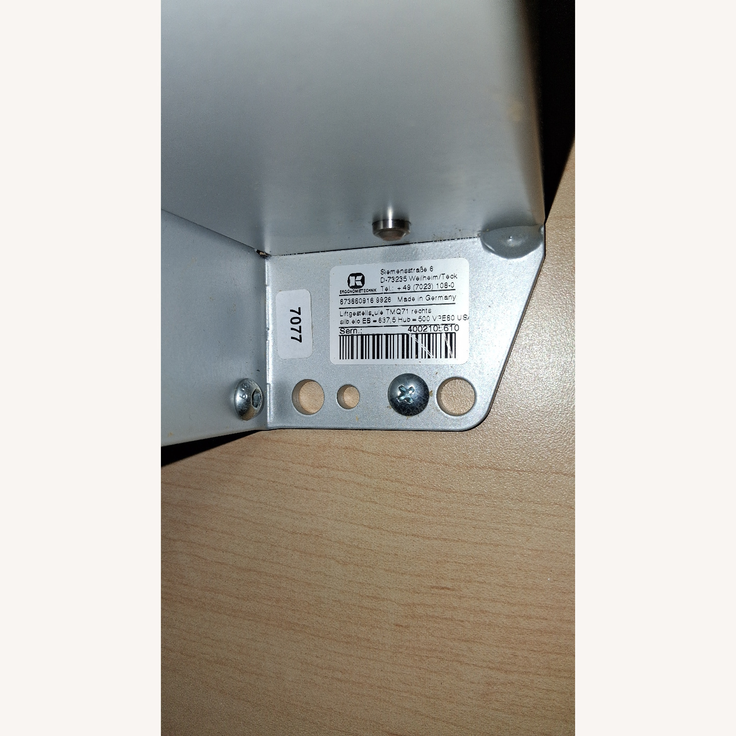 Humanscale Float Hydraulic Adjustable Desk - image-5