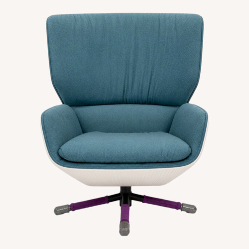 Used Andreu World Nuez Lounge Chair for sale on AptDeco
