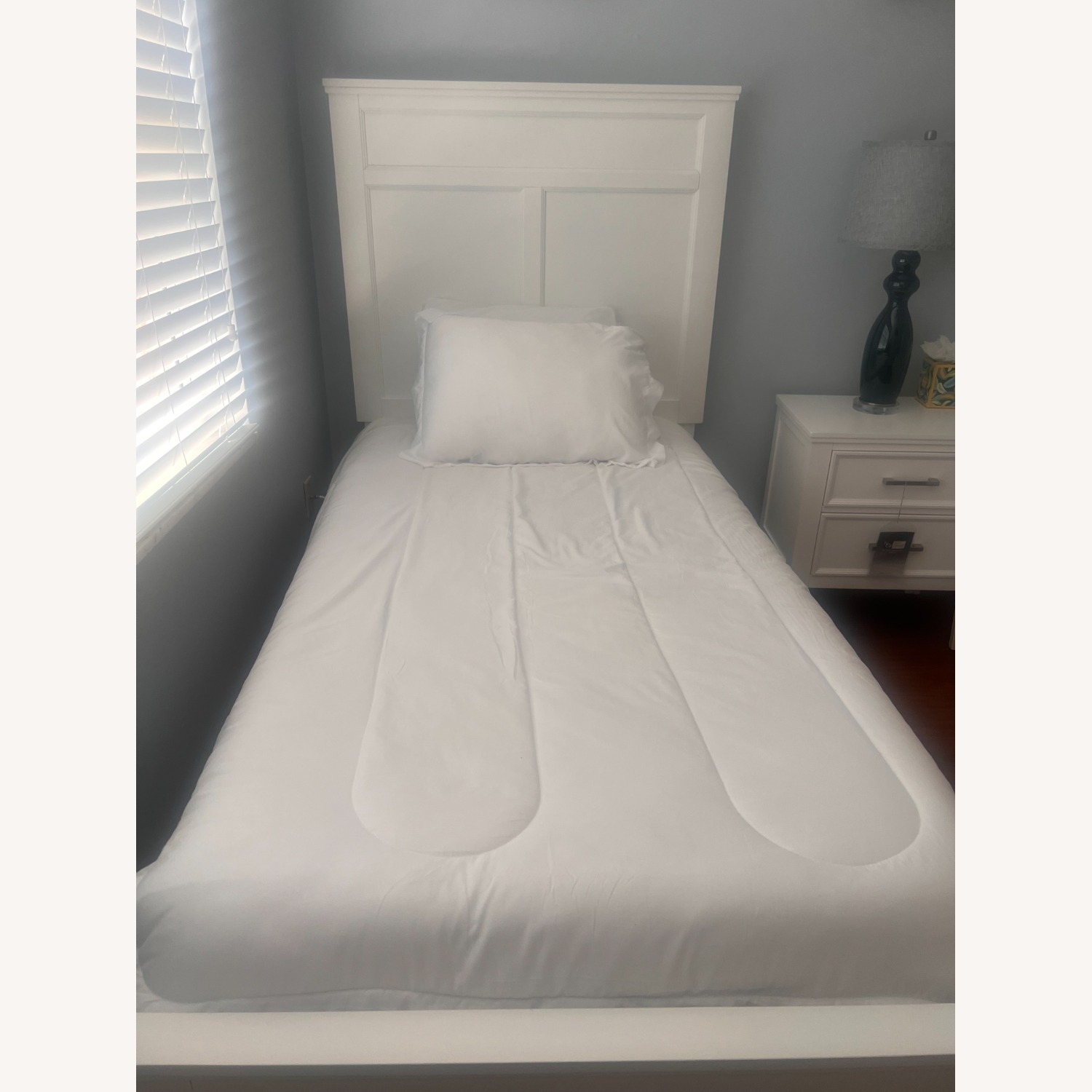 City Furniture Twin Panel Bed - image-2