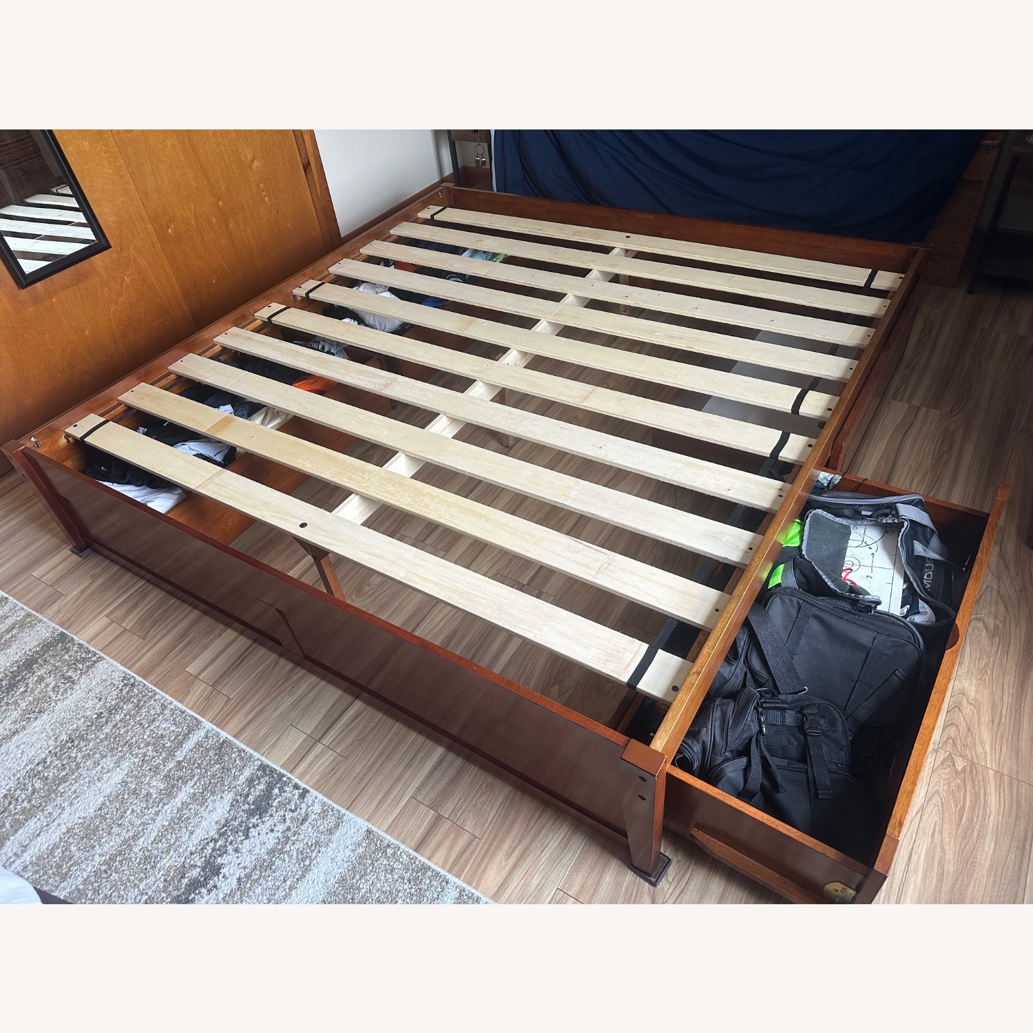 Night & Day Furniture Natural King Bed - image-3