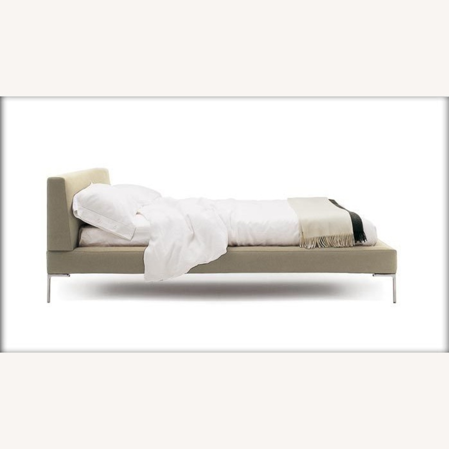 B&B Italia Charles Bed by Antonio Citterio - image-2