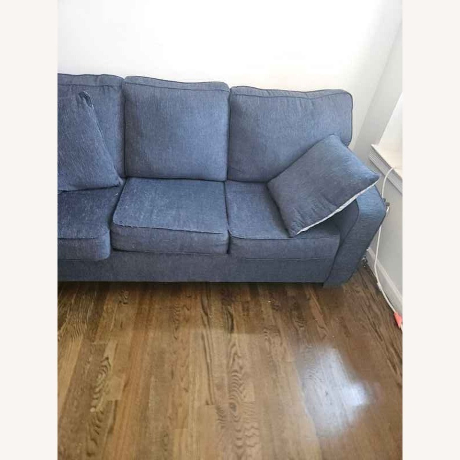 Gabe Queen Sleeper Sofa - image-6