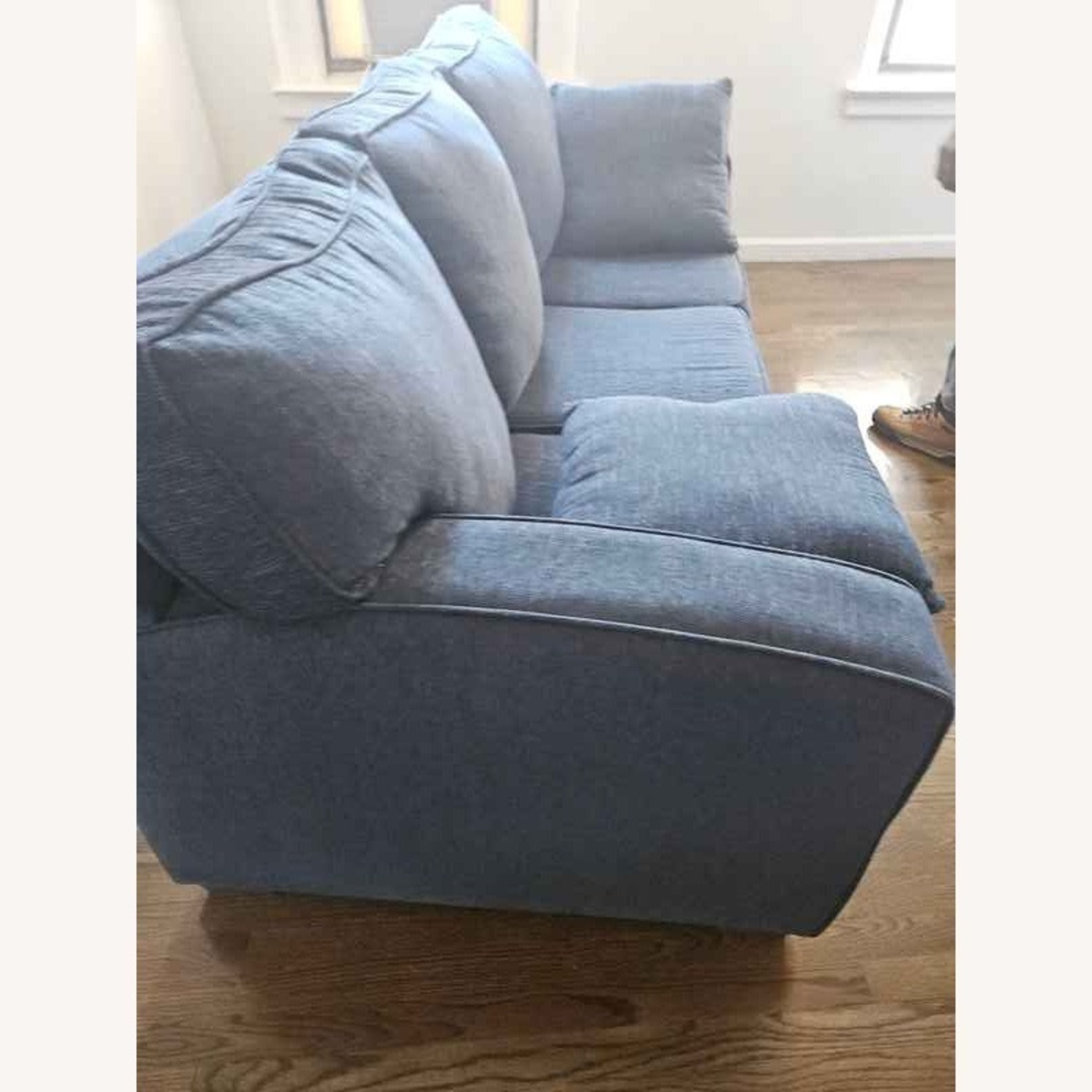 Gabe Queen Sleeper Sofa - image-8