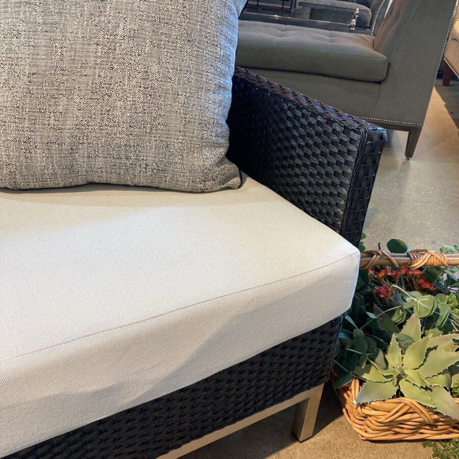 Lloyd Flanders Elements Sectional Outdoor - image-5