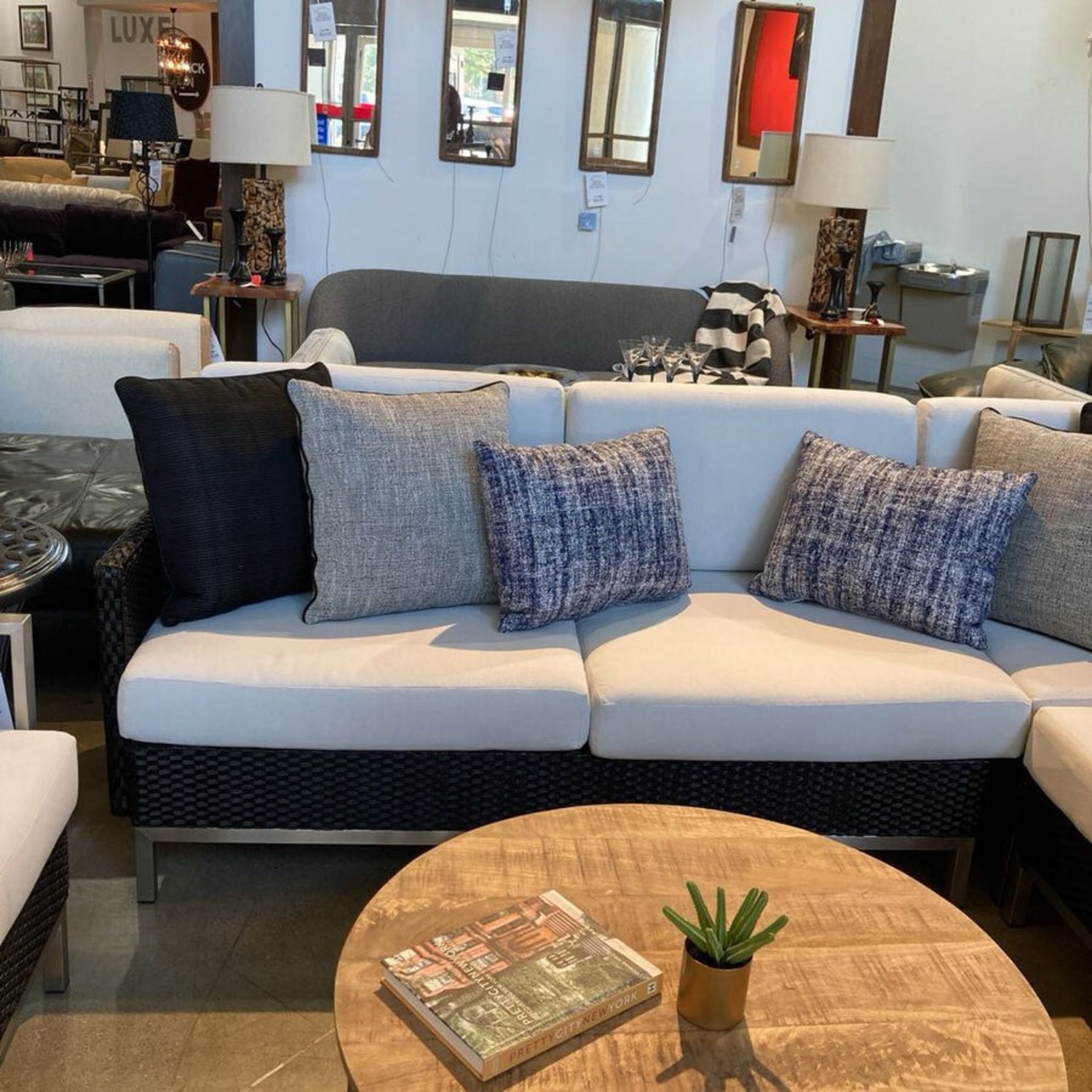 Lloyd Flanders Elements Sectional Outdoor - image-4