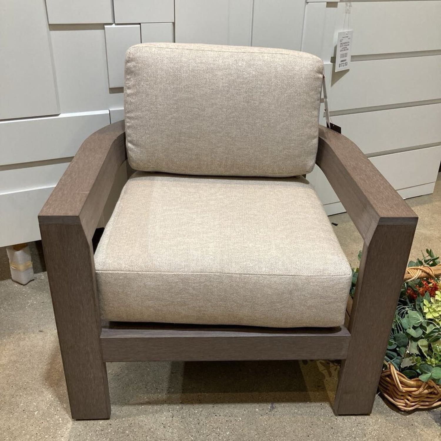 Woodard Beau Lounge Chair - image-3