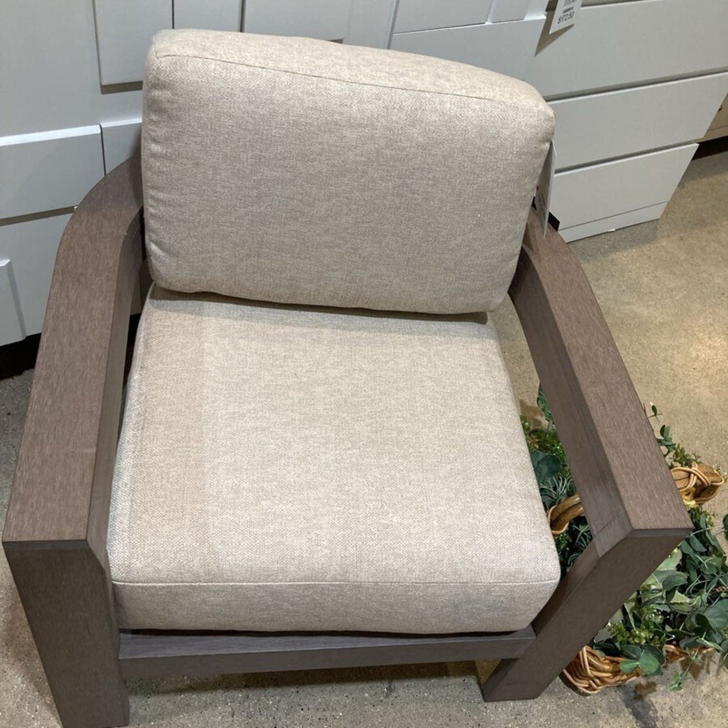 Woodard Beau Lounge Chair - image-4