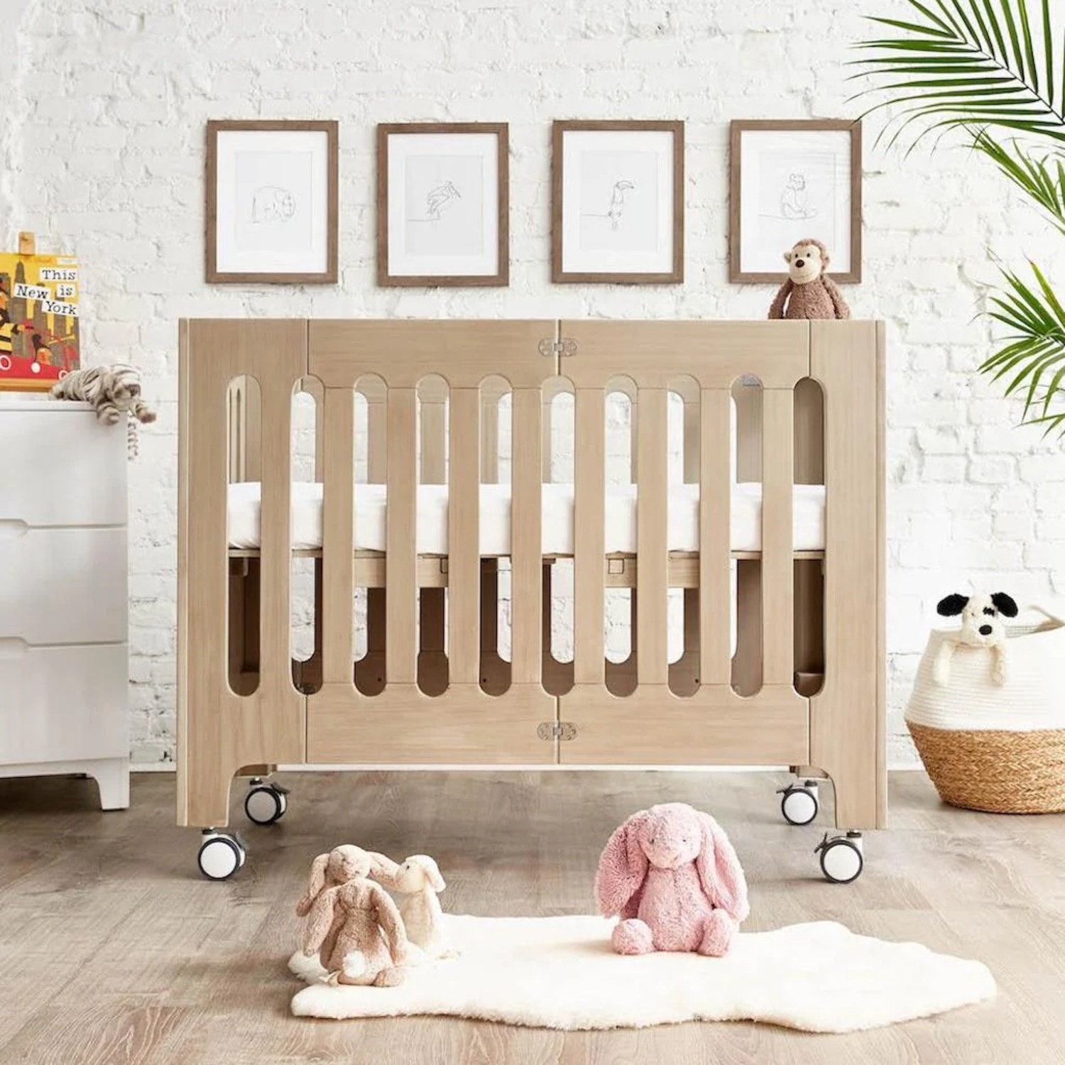 Bloom Alma Papa Folding Crib  - image-10