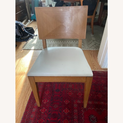 Used Vintage Dining Chairs for sale on AptDeco