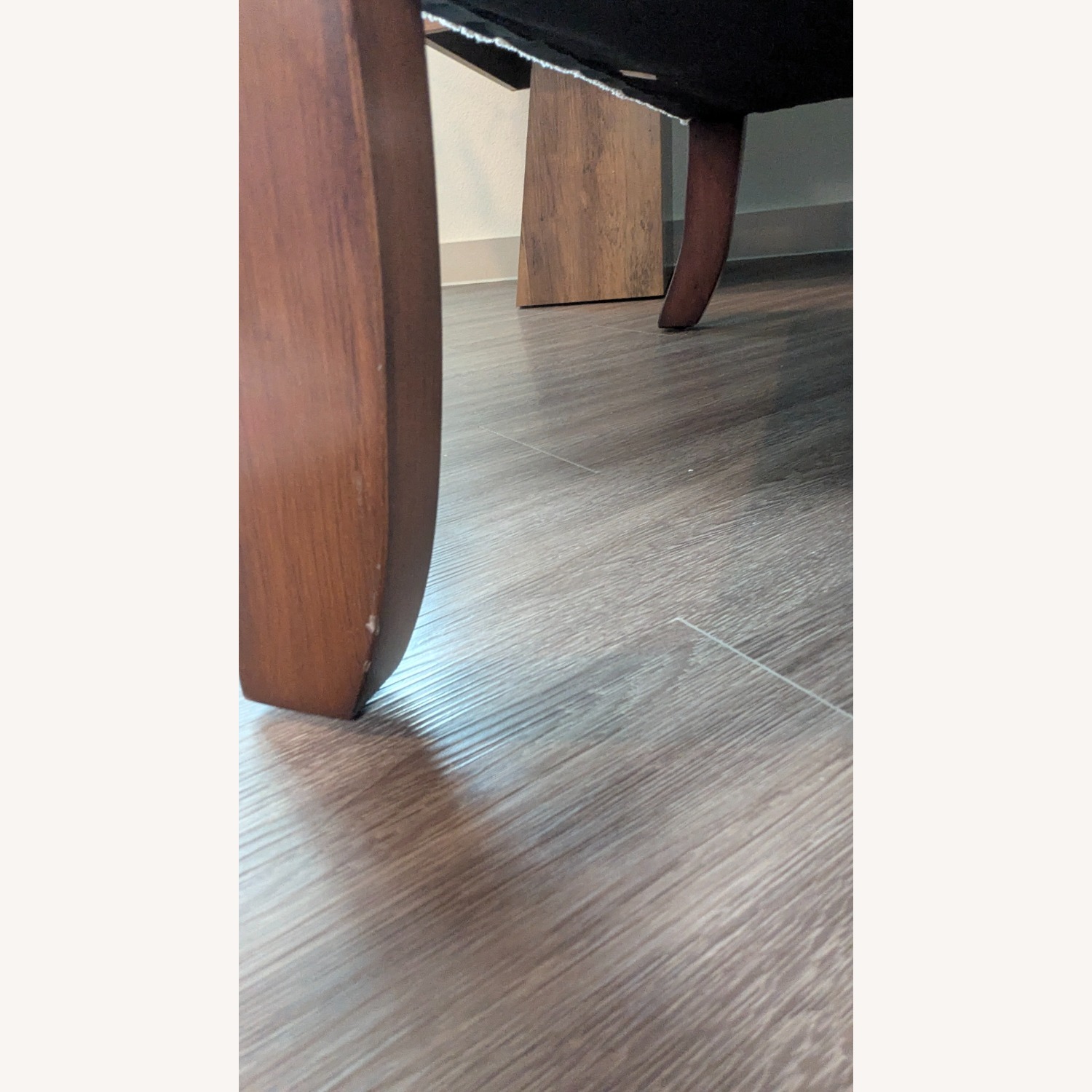 Old Hickory Tannery - Josefina Upholstered Chair - image-8