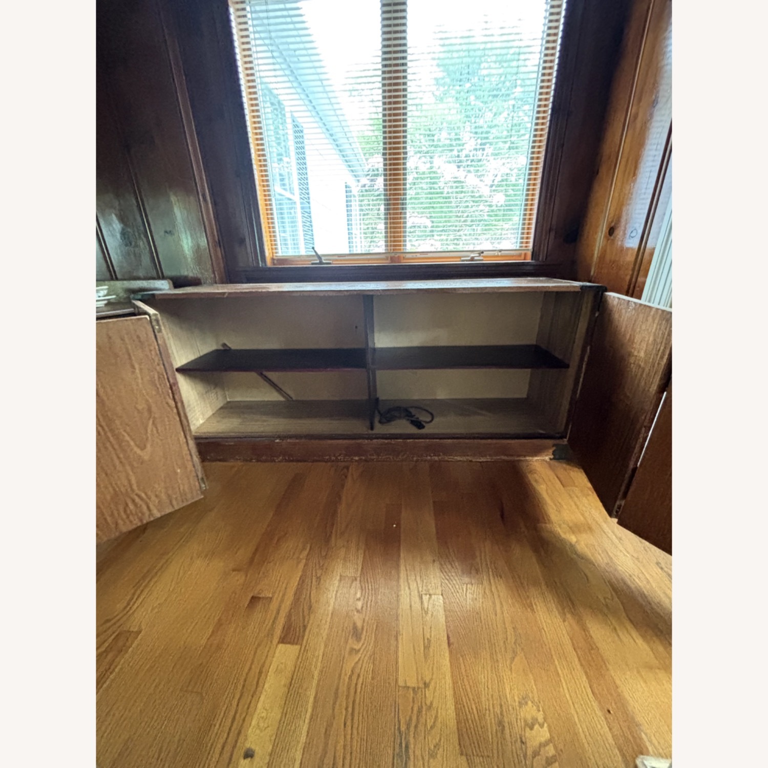 Vintage/Antique Finds Dark Brown Wood Sideboard - image-6