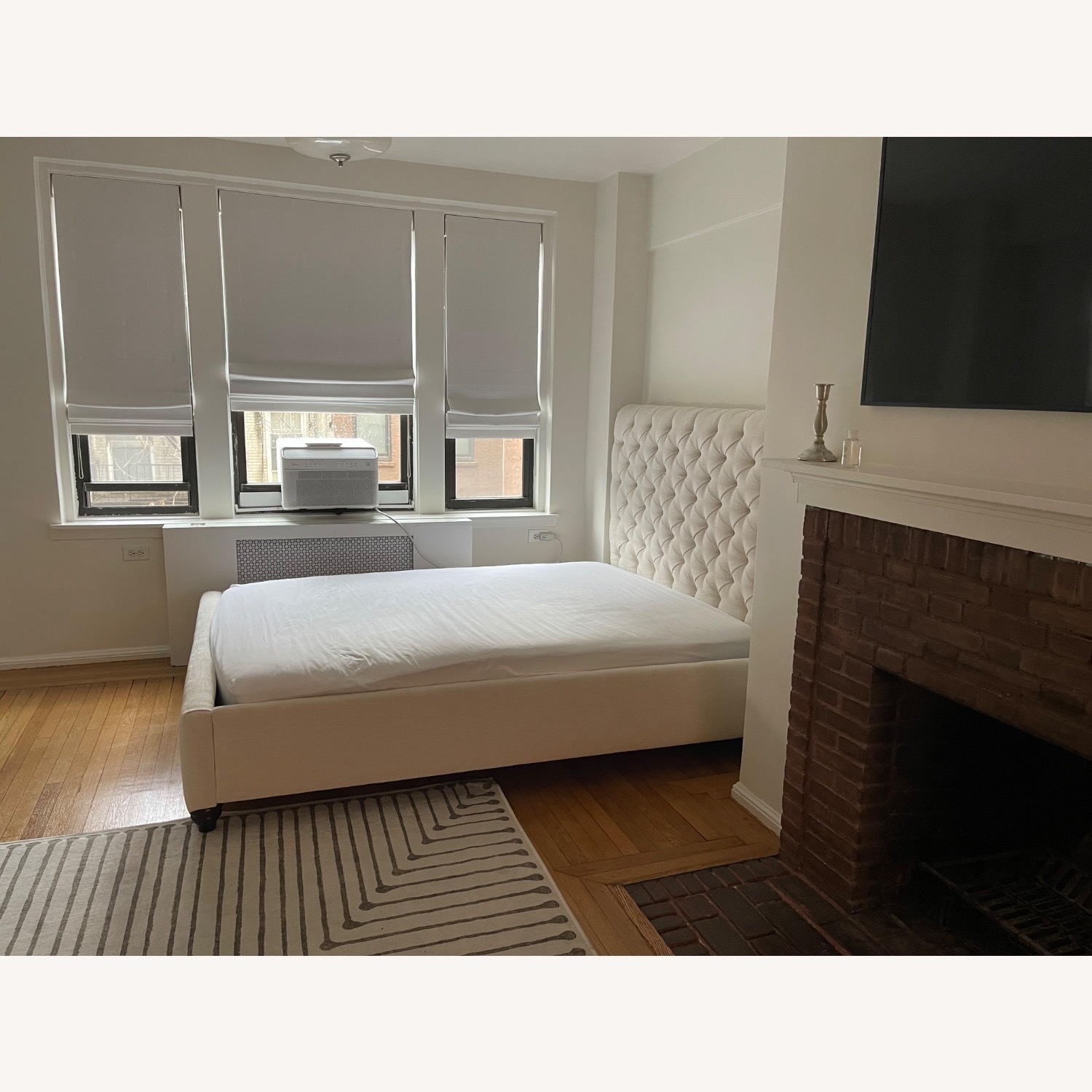 Pottery Barn Chesterfield Ivory Fabric Queen Bed - image-5