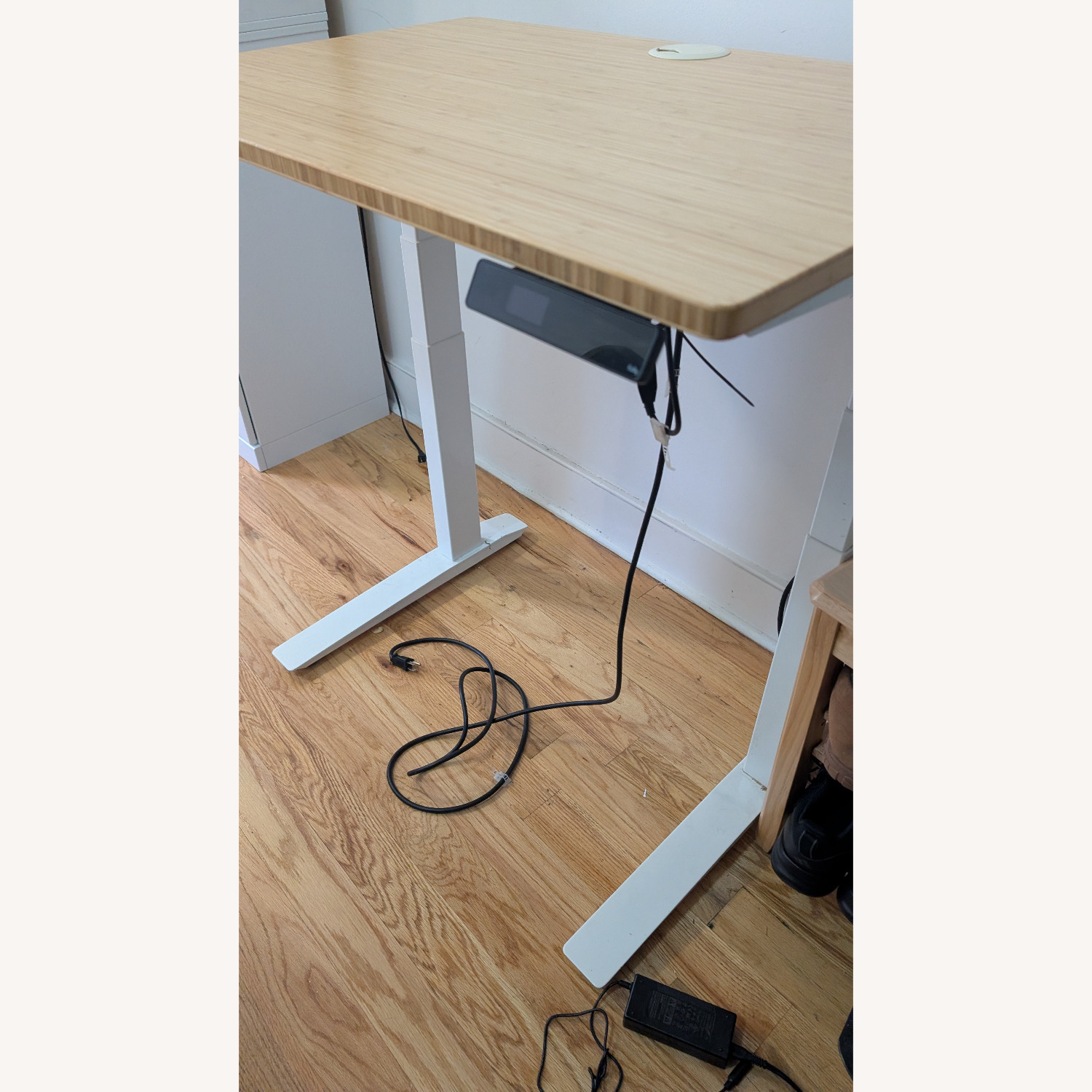 Herman Miller Fully 3 Staged Jarvis Standing Desk  - image-3