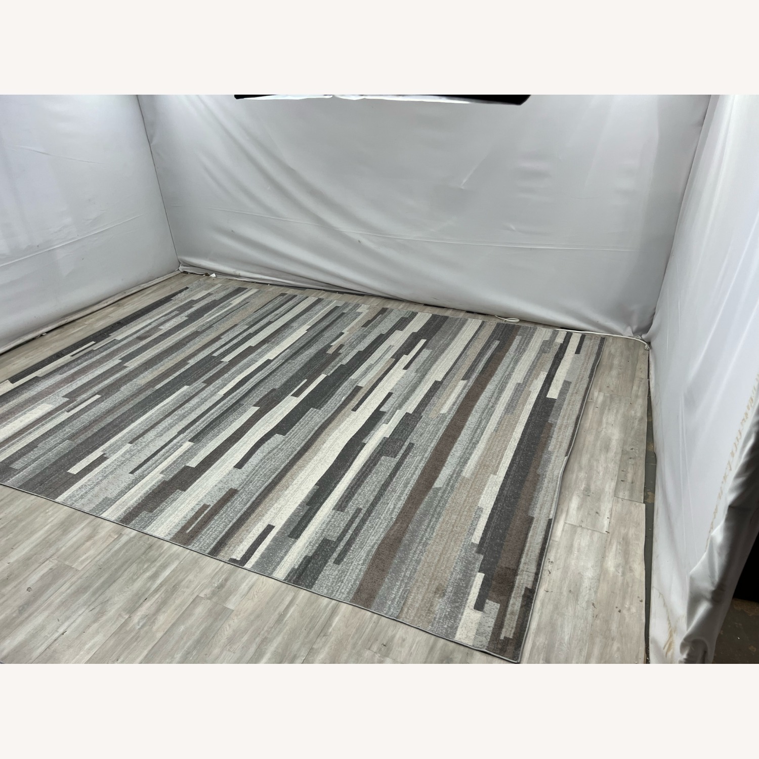  Livabliss Roma ROM-2302 Area Rug 9' x 12' - image-3