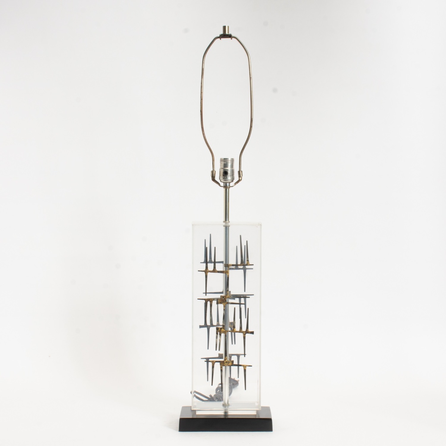1967 Brutalist Laurel Nails & Lucite Table Lamp - image-1