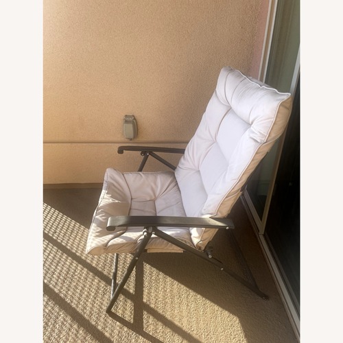 Used Shoshana Folding Zero Gravity Chair for sale on AptDeco