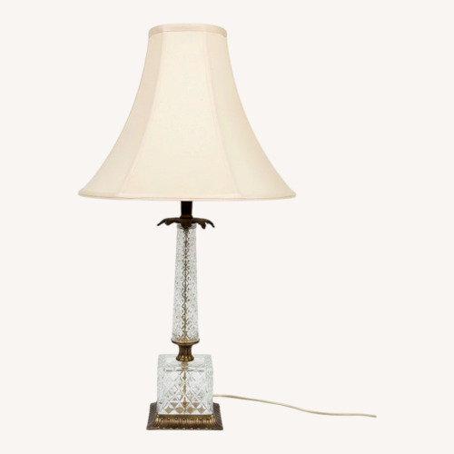 Used Vintage/Antique Finds Table Lamps for sale on AptDeco