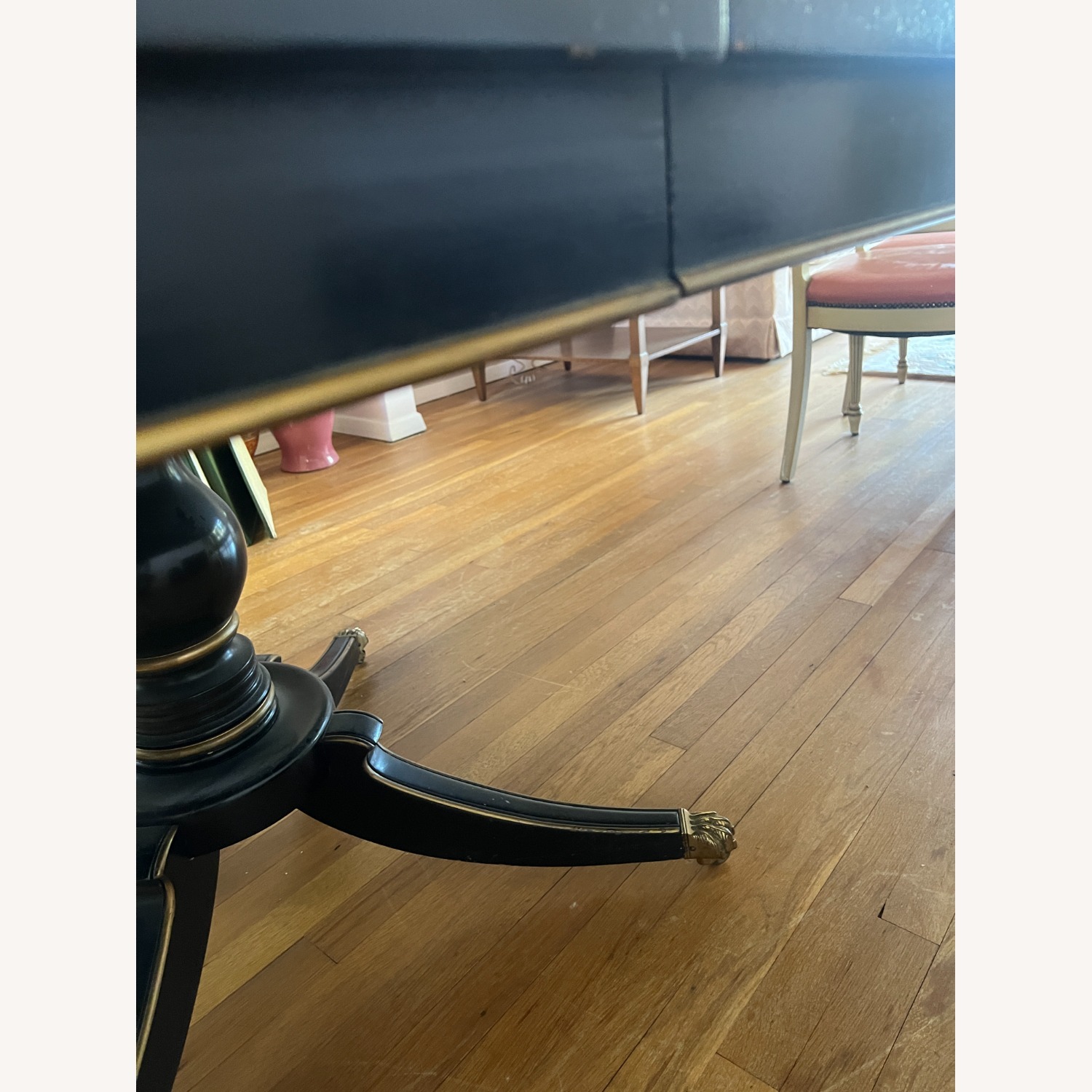 High-End Dining Table with Pads + 2 Leaves - image-8