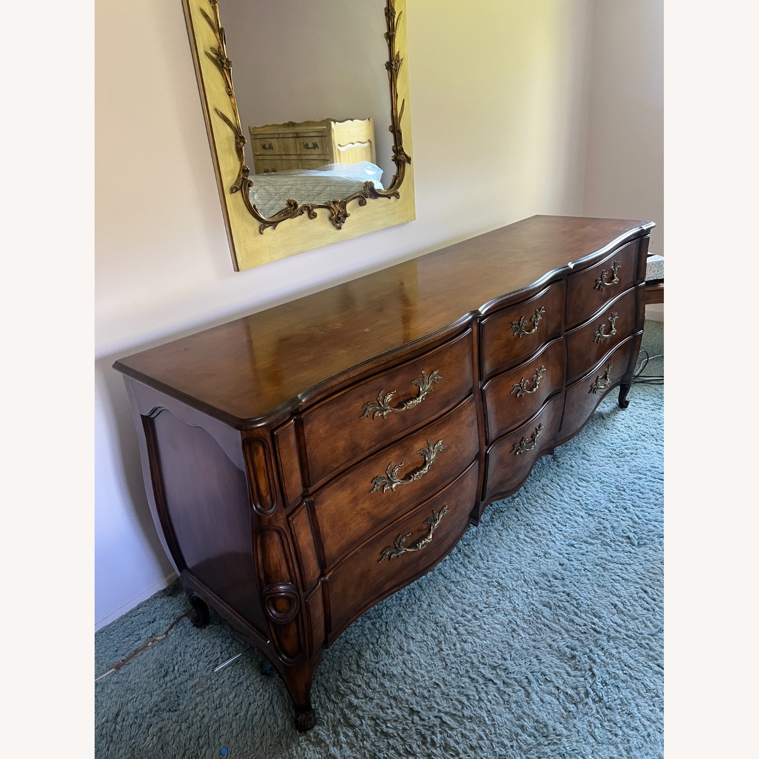 Vintage 84" Dresser High End - image-1
