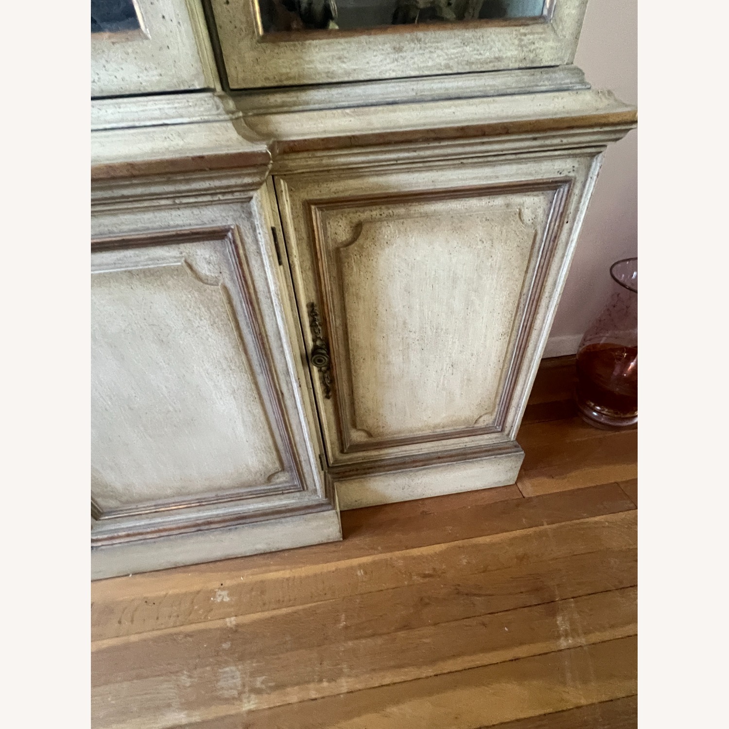 Traditional Breakfront Antique White Finish  - image-4