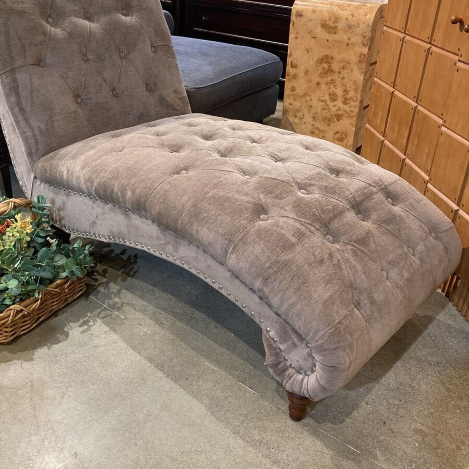 Velvet Upholstered Lounger Chaise - image-4