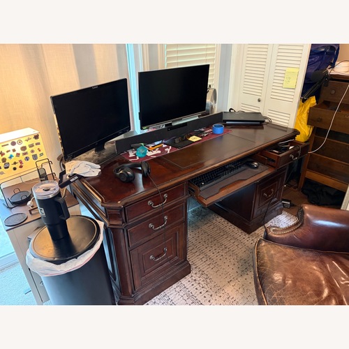 Used Hooker Furniture Hardwood Executive Desk for sale on AptDeco