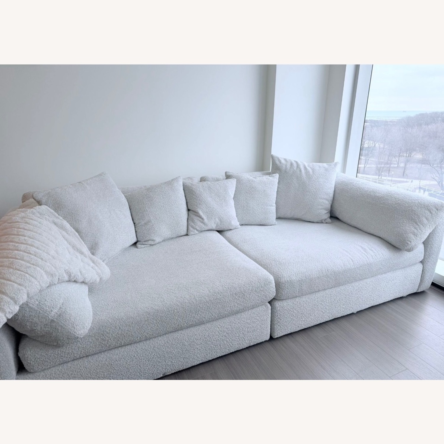Boucle deep love seat couch - image-1