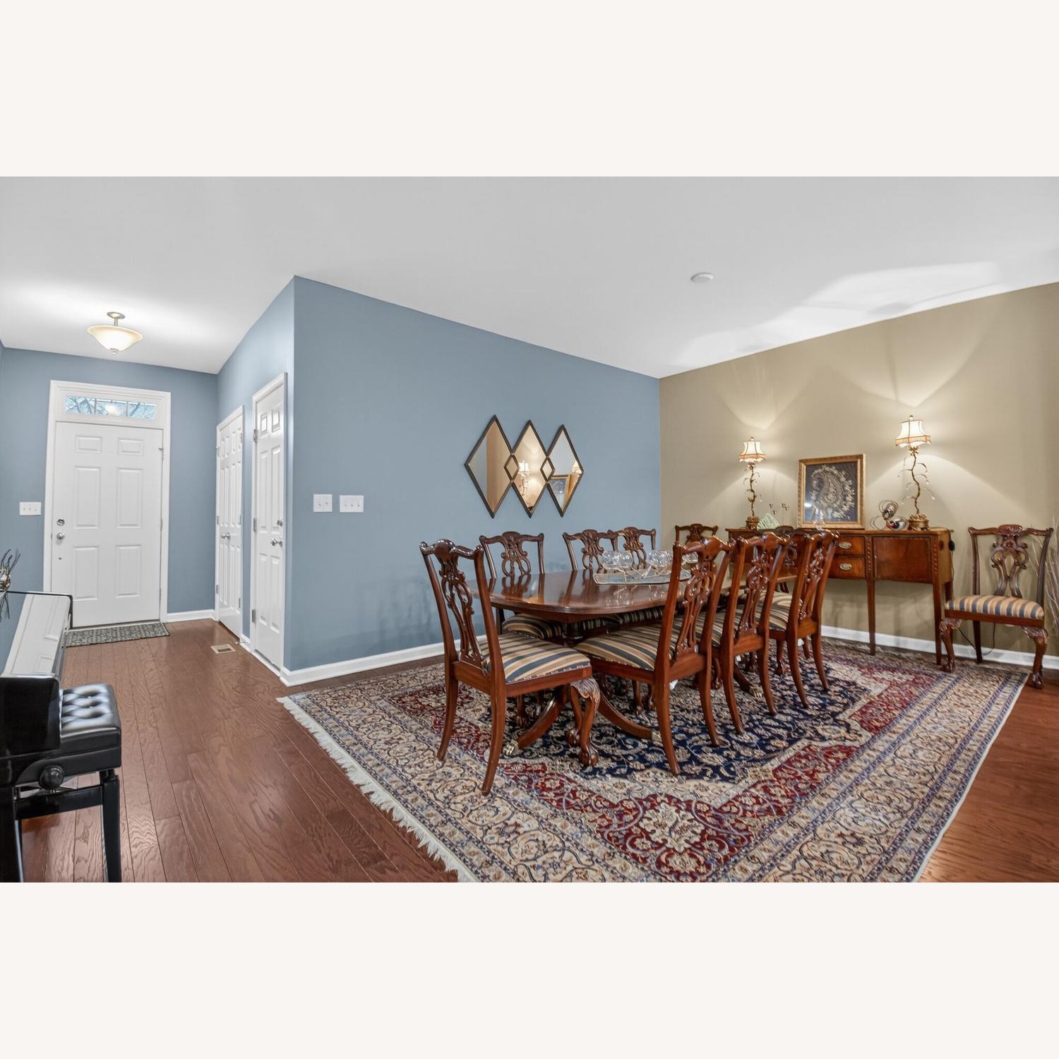 Ethan Allen Abbott Dining Table With 10 Chairs - image-2