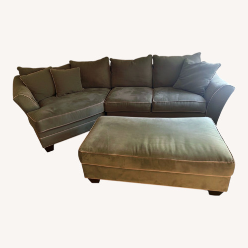 Used Raymour & Flanigan Green 2 Piece Sectional for sale on AptDeco