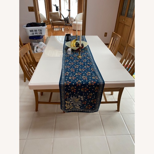 Used Vintage/Antique White Lacquer Dining Table for sale on AptDeco
