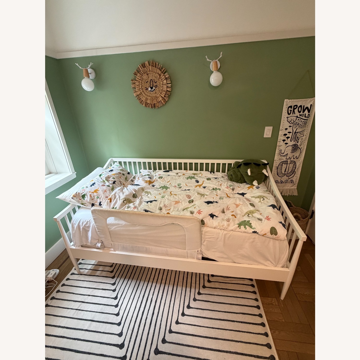Crate & Kids Hampshire White Wood Daybed - image-1
