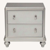 Diva II 2 Drawer Nightstand