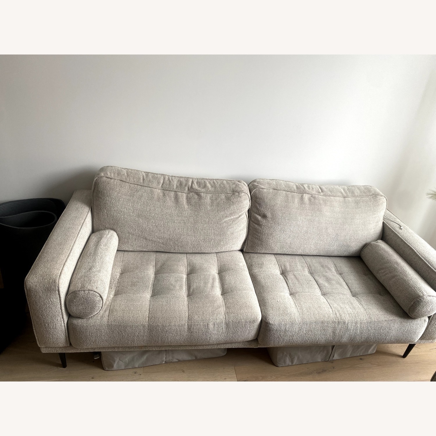 Ashley Furniture Hazela Couch - image-2