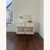 Mid Century Pair of Bassett Nightstands