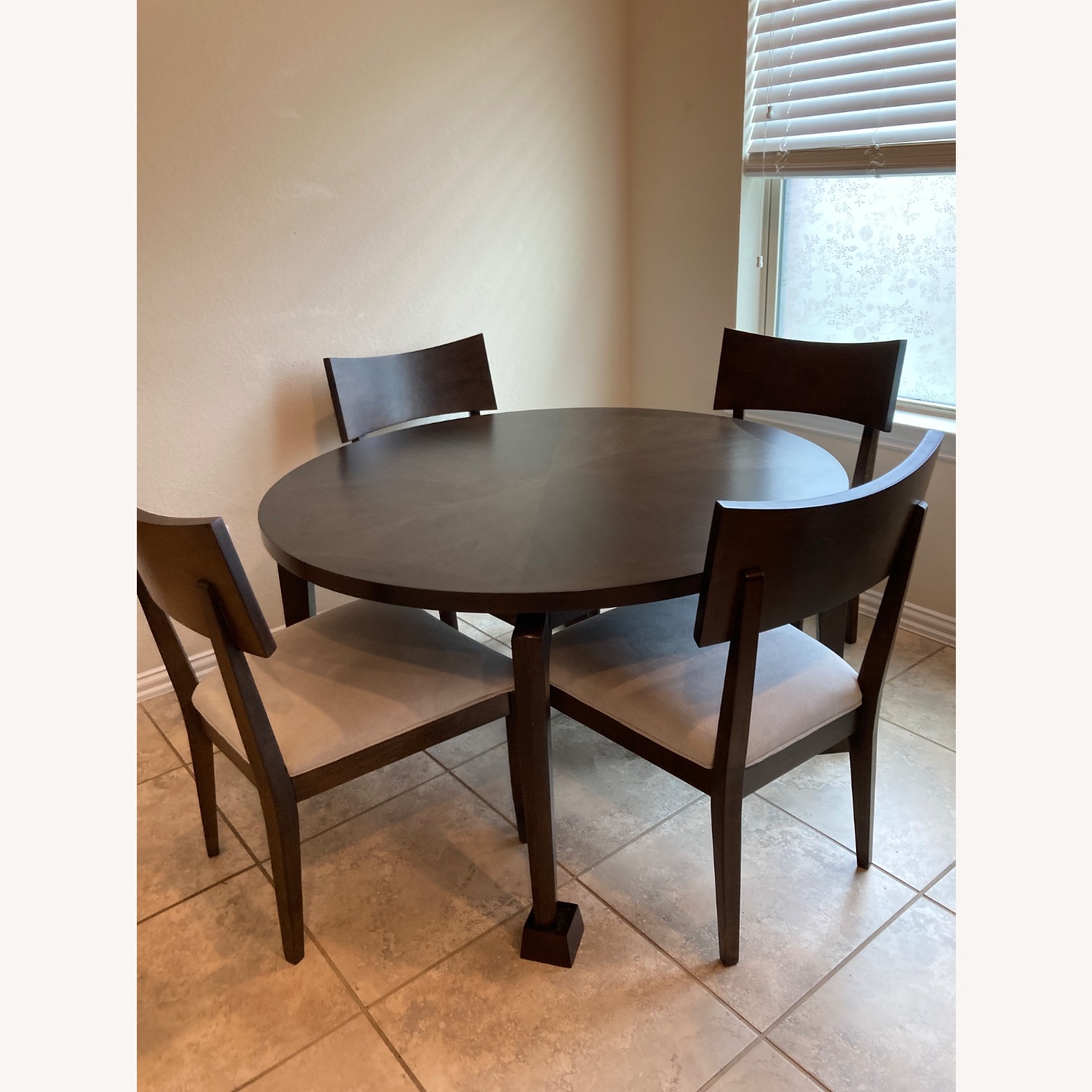 Contemporary Dining Set - image-1