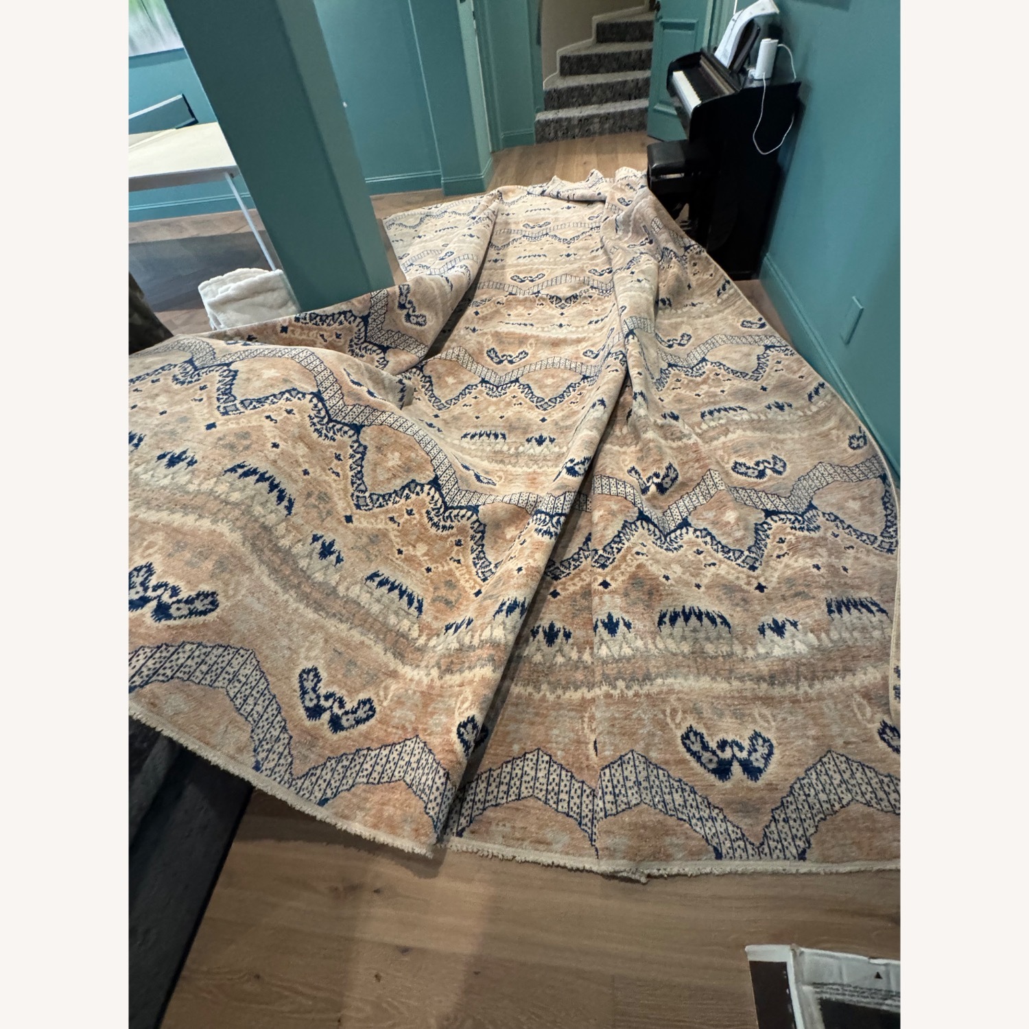 Blue & White Area Rug 12' x 16' - image-3