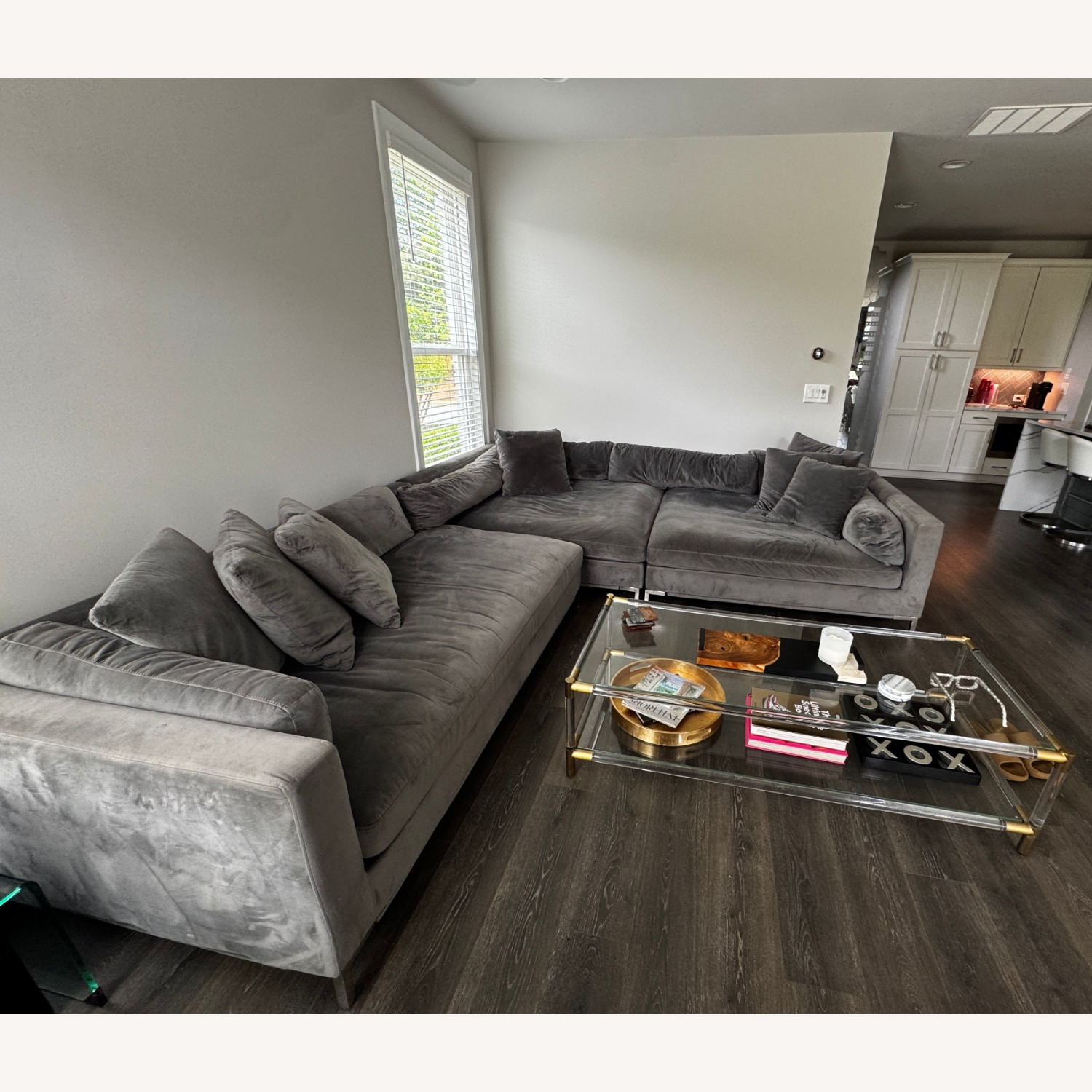 American Signature Moda Gray Sectional W Chaise  - image-4