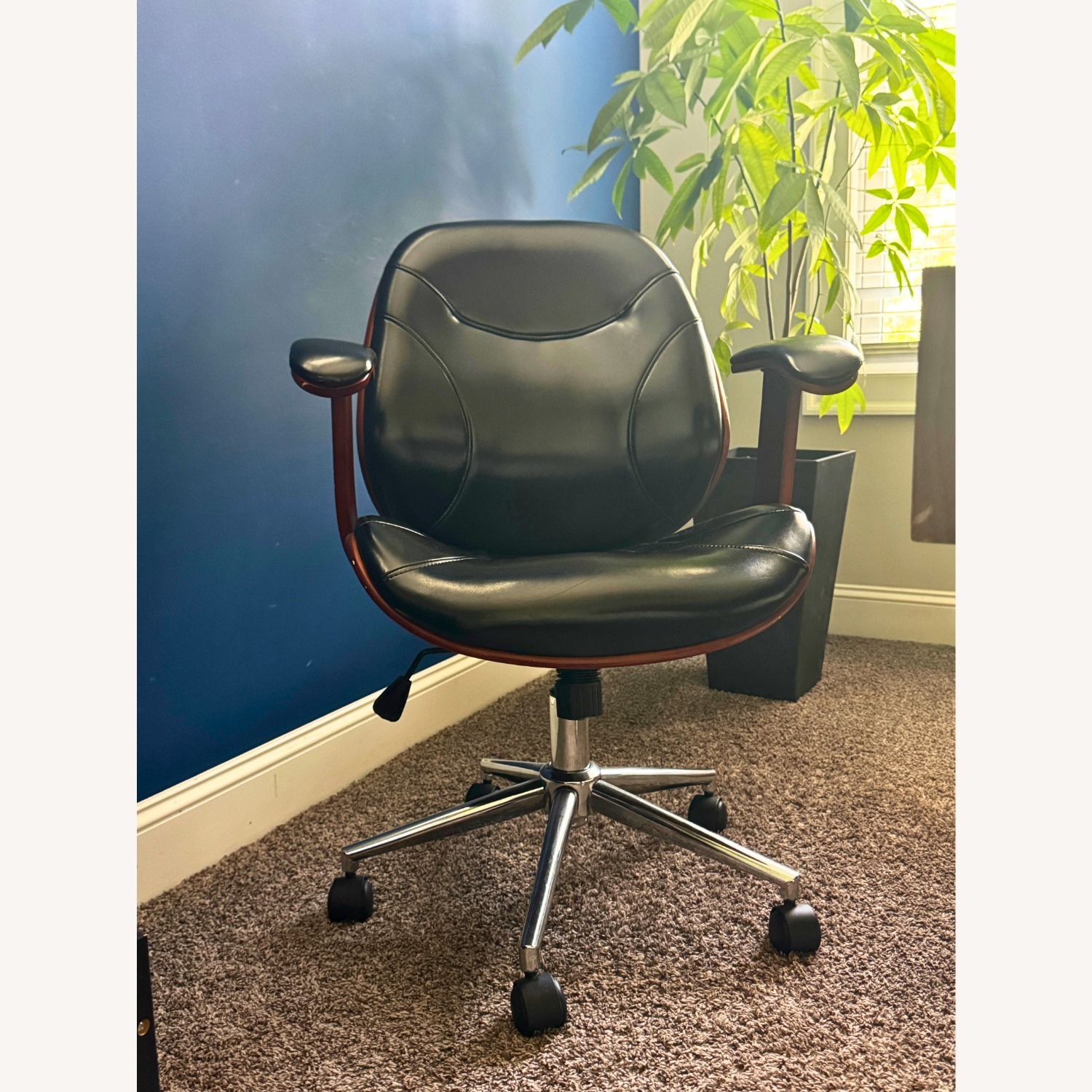Black Leather & Walnut Bentwood Executive Chair - image-5