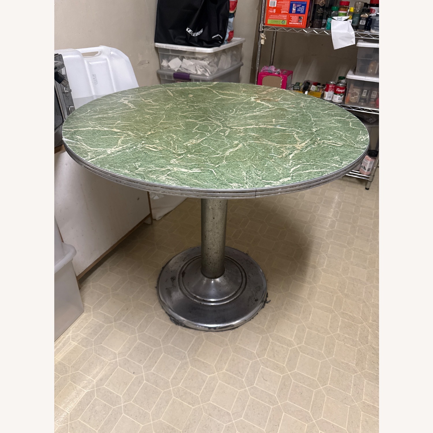Green Desk - image-1
