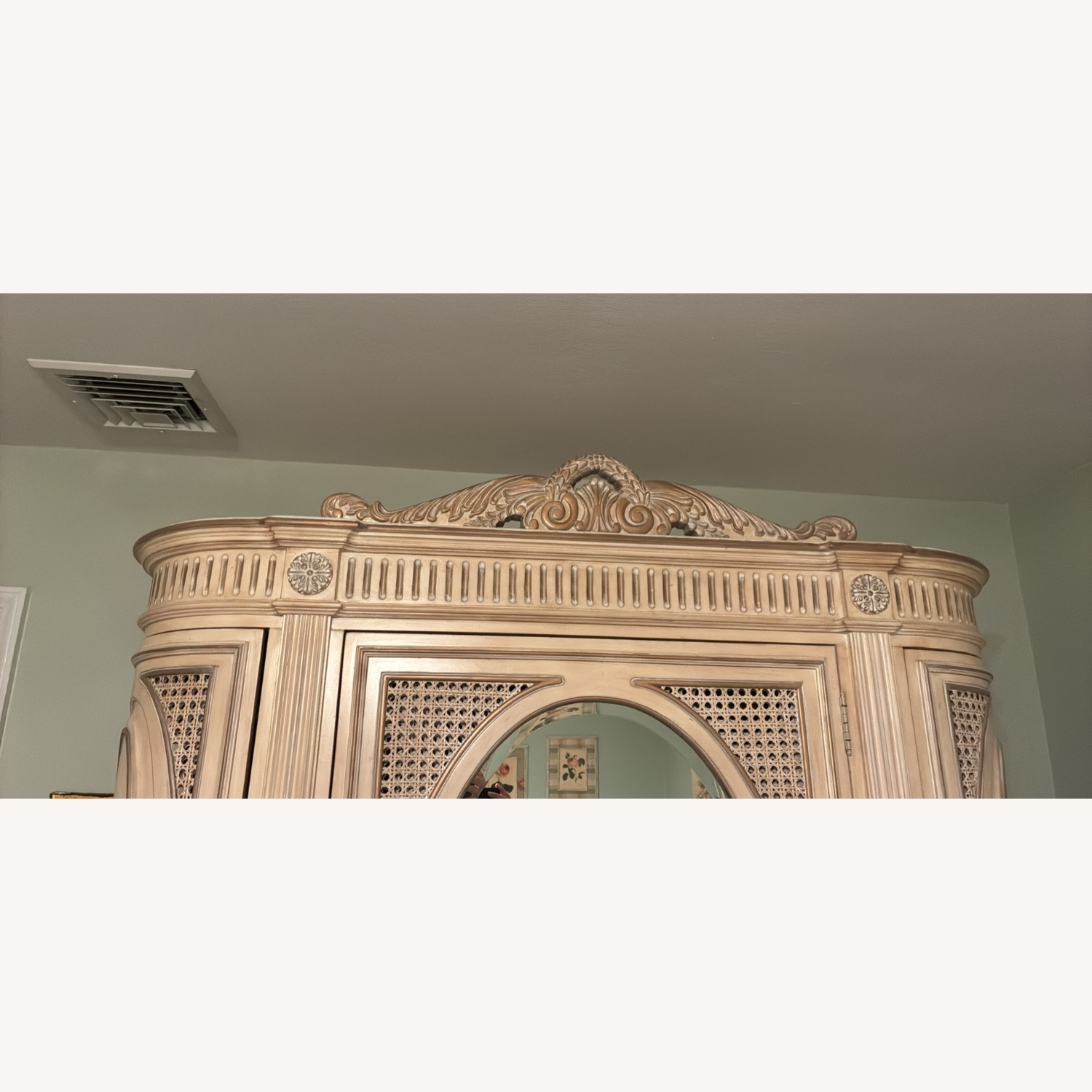 Mirrored Armoire with 6 Drawers - image-8