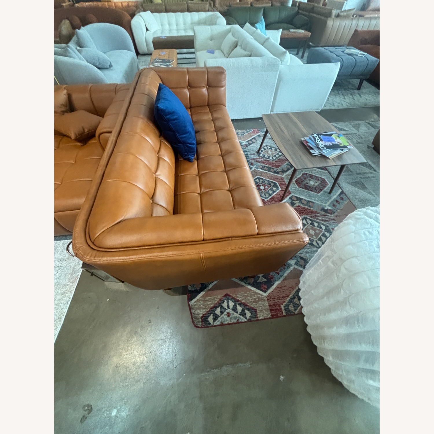 Midinmod Kano Leather Sofa - image-4