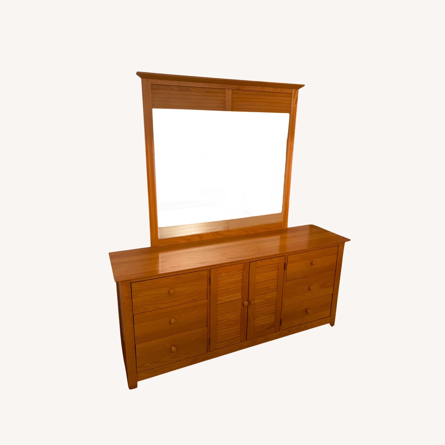 Thomasville Solid Wood Dresser with Mirror - image-7