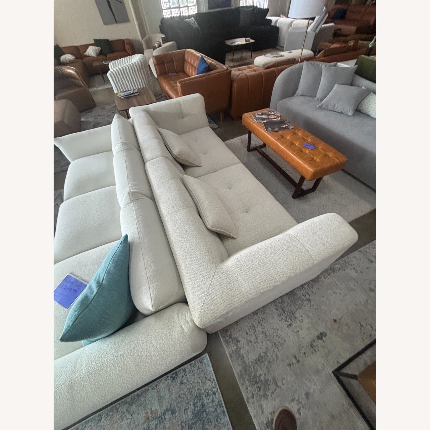 Midinmod Victoria Chenile Sofa - image-3